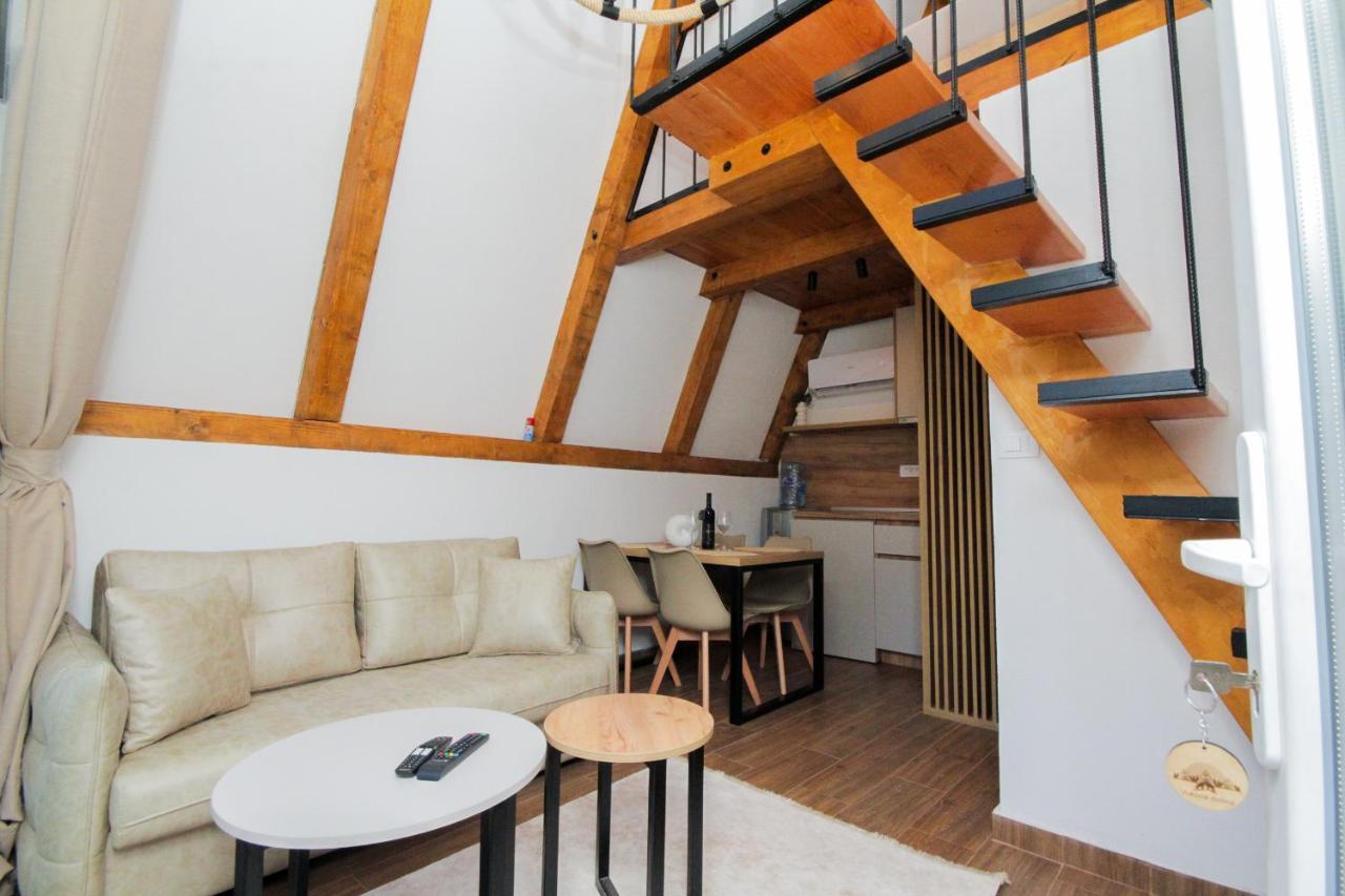 Vukova Dolina Apartments Цетинє Екстер'єр фото