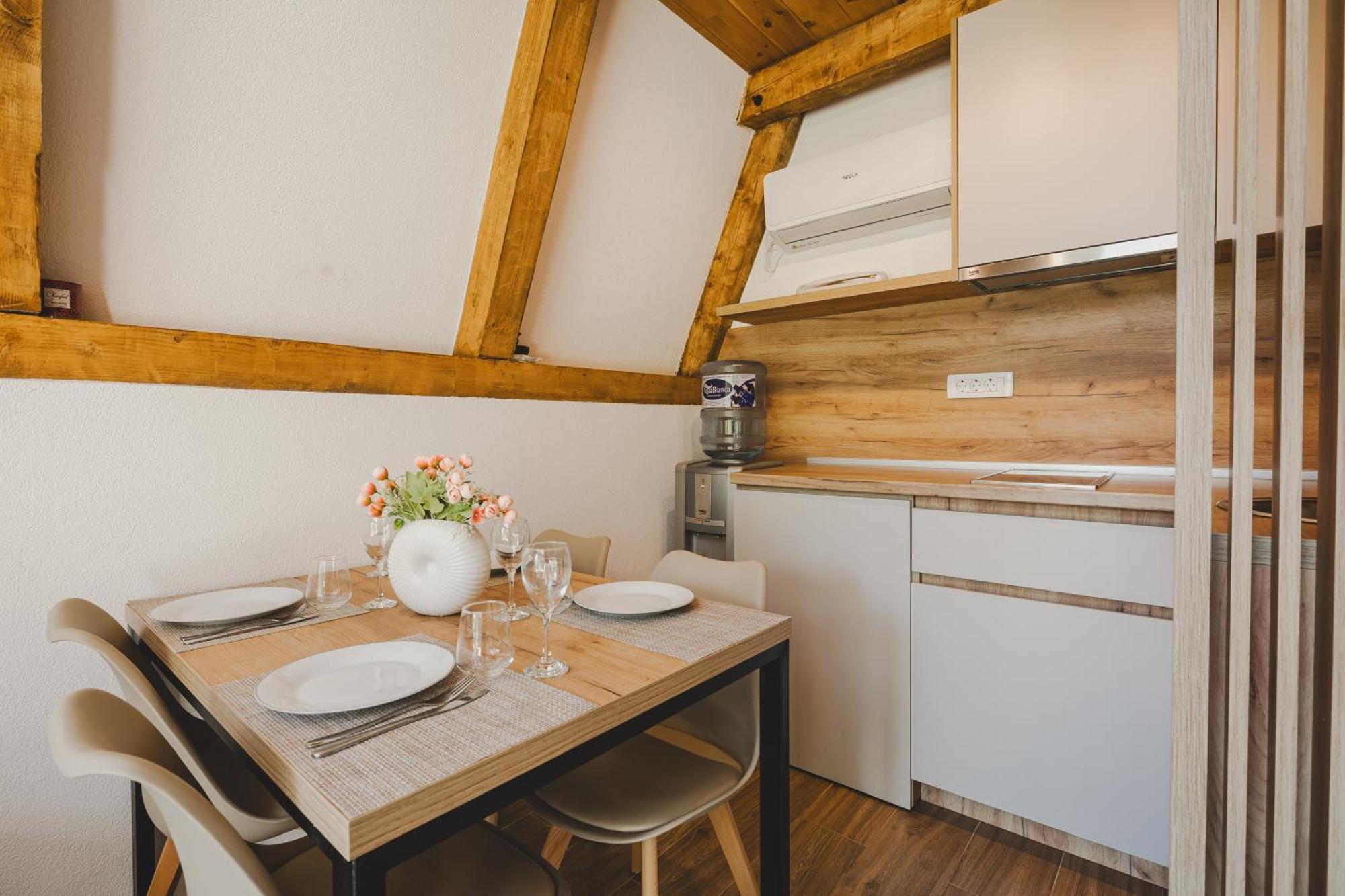 Vukova Dolina Apartments Цетинє Екстер'єр фото