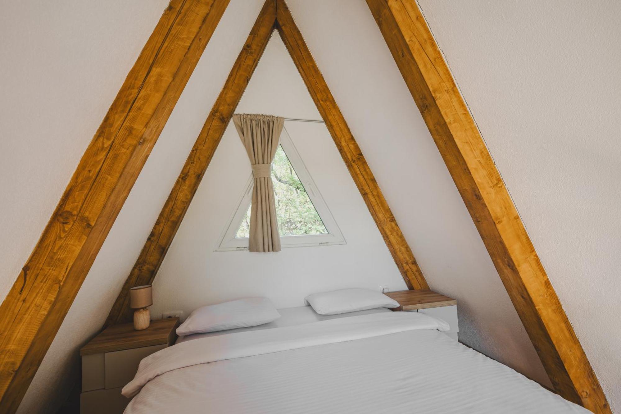 Vukova Dolina Apartments Цетинє Екстер'єр фото
