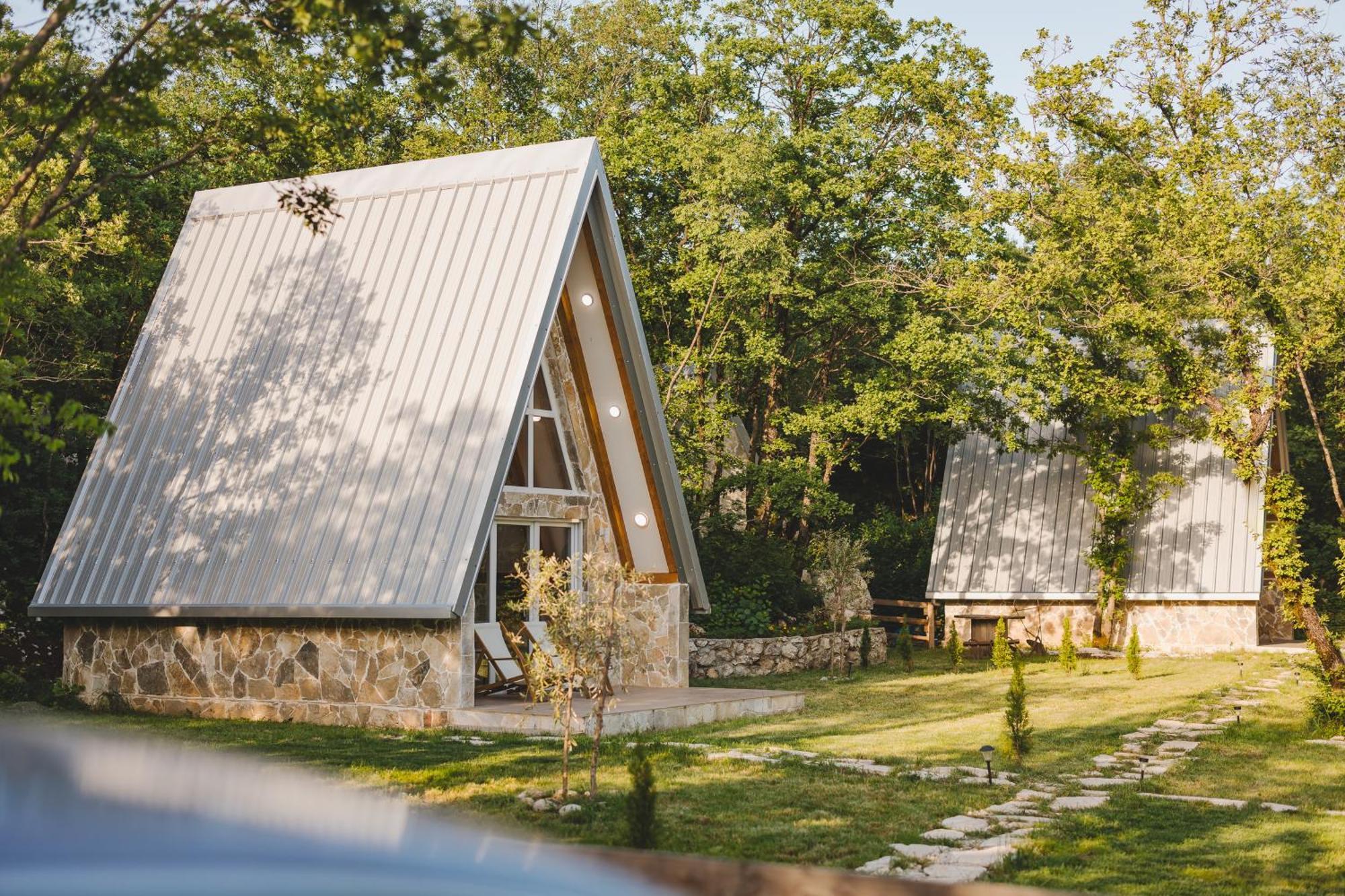 Vukova Dolina Apartments Цетинє Екстер'єр фото